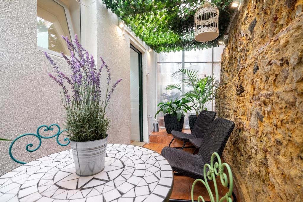 Regueira Gold Com Terraco Lägenhet Lisboa Exteriör bild